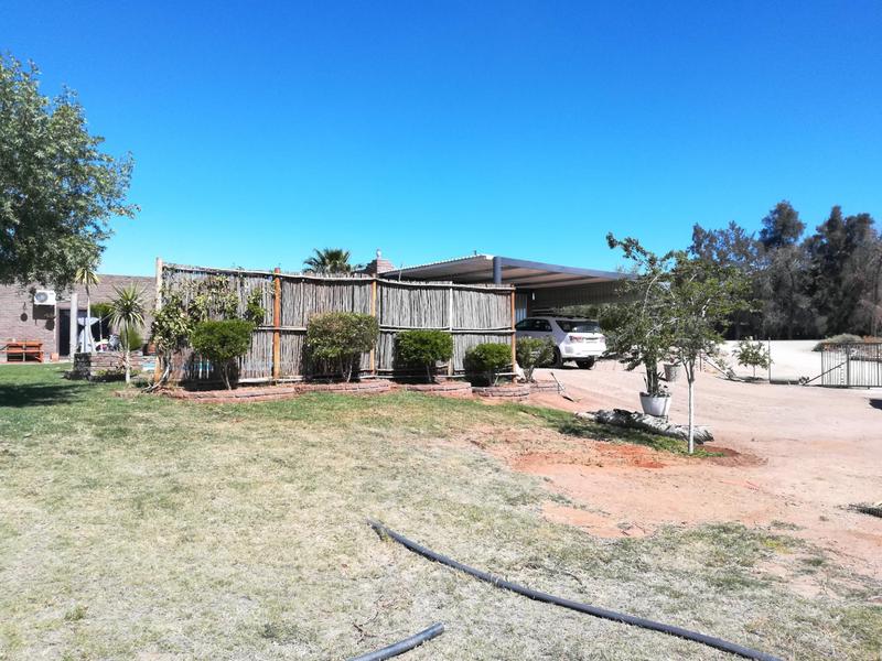 4 Bedroom Property for Sale in Kakamas Northern Cape